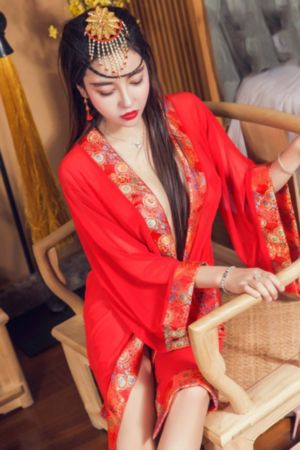 妈妈朋友的女儿